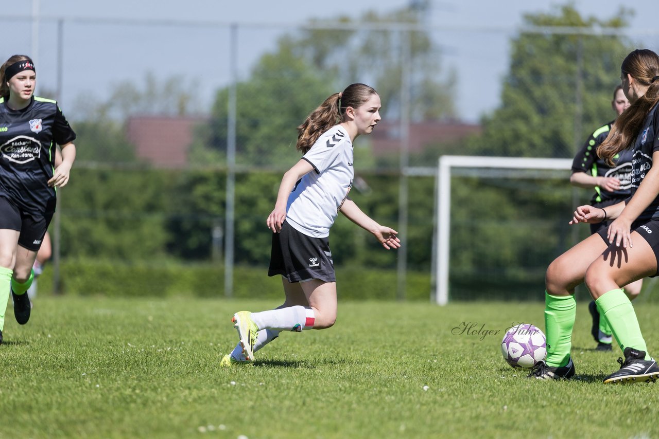 Bild 71 - wBJ SV Henstedt Ulzburg - FSG Oldendorf Itzehoe : Ergebnis: 6:3